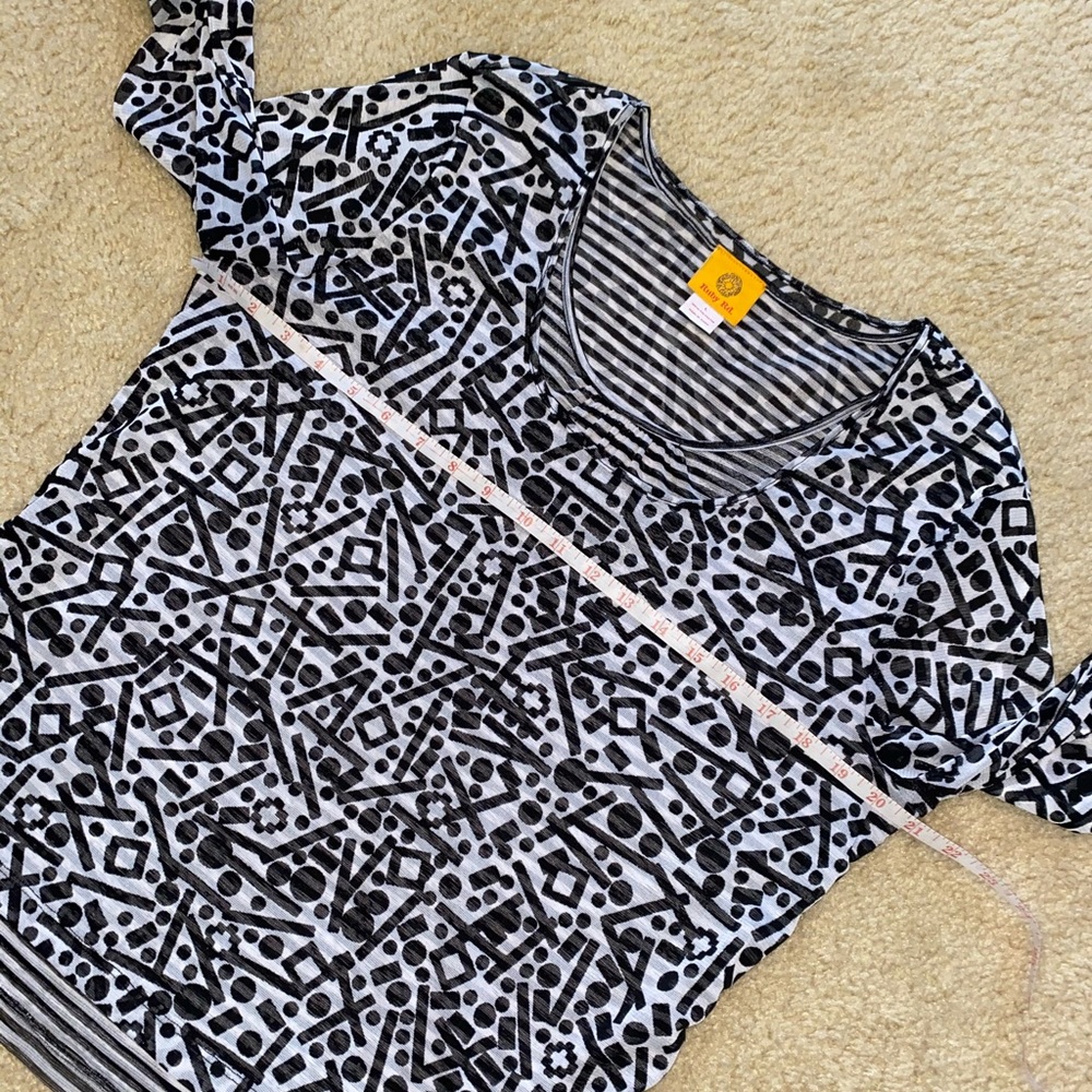 ▪️NWOT Ruby Rd Mesh Layered Top▪️ - Picture 8 of 10